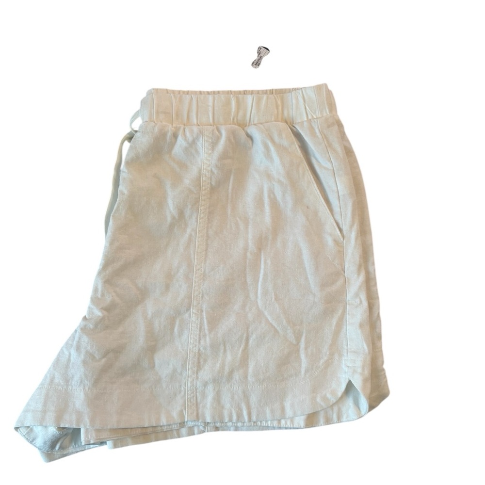 Universal Thread Linen White Shorts - Picture 4 of 15